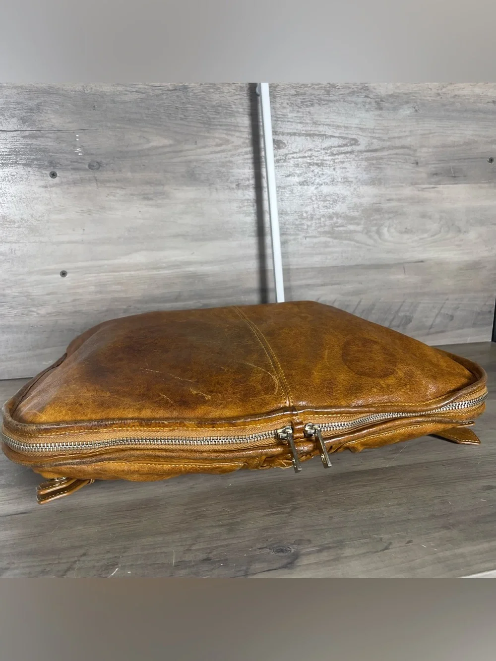 Junior Drake Tan Brown Leather Expandable Hobo Bag 90s Y2K Braided Buckles